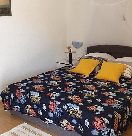 Apartment Monica Сень Екстер'єр фото