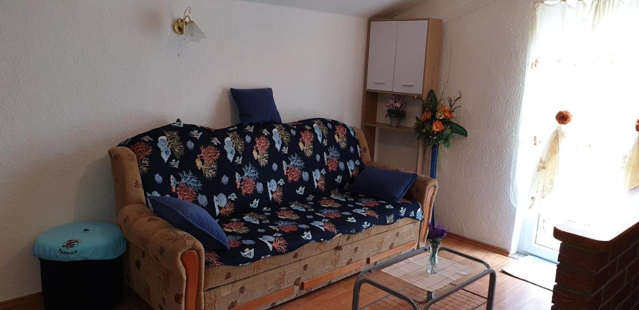 Apartment Monica Сень Екстер'єр фото