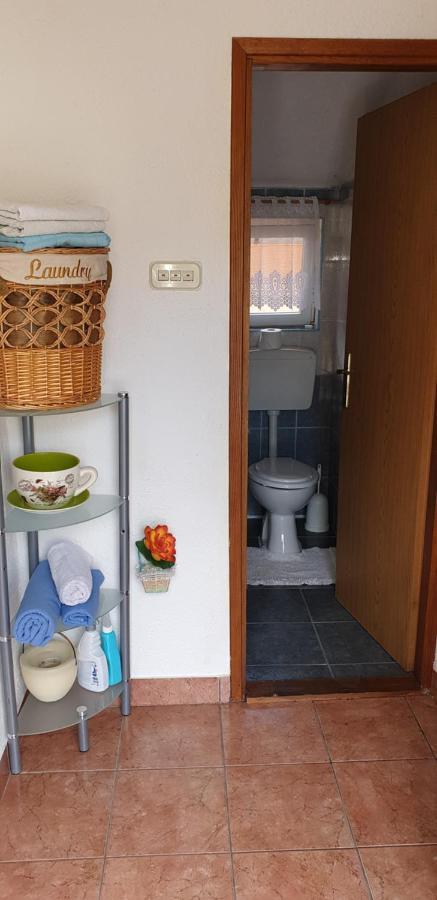 Apartment Monica Сень Екстер'єр фото